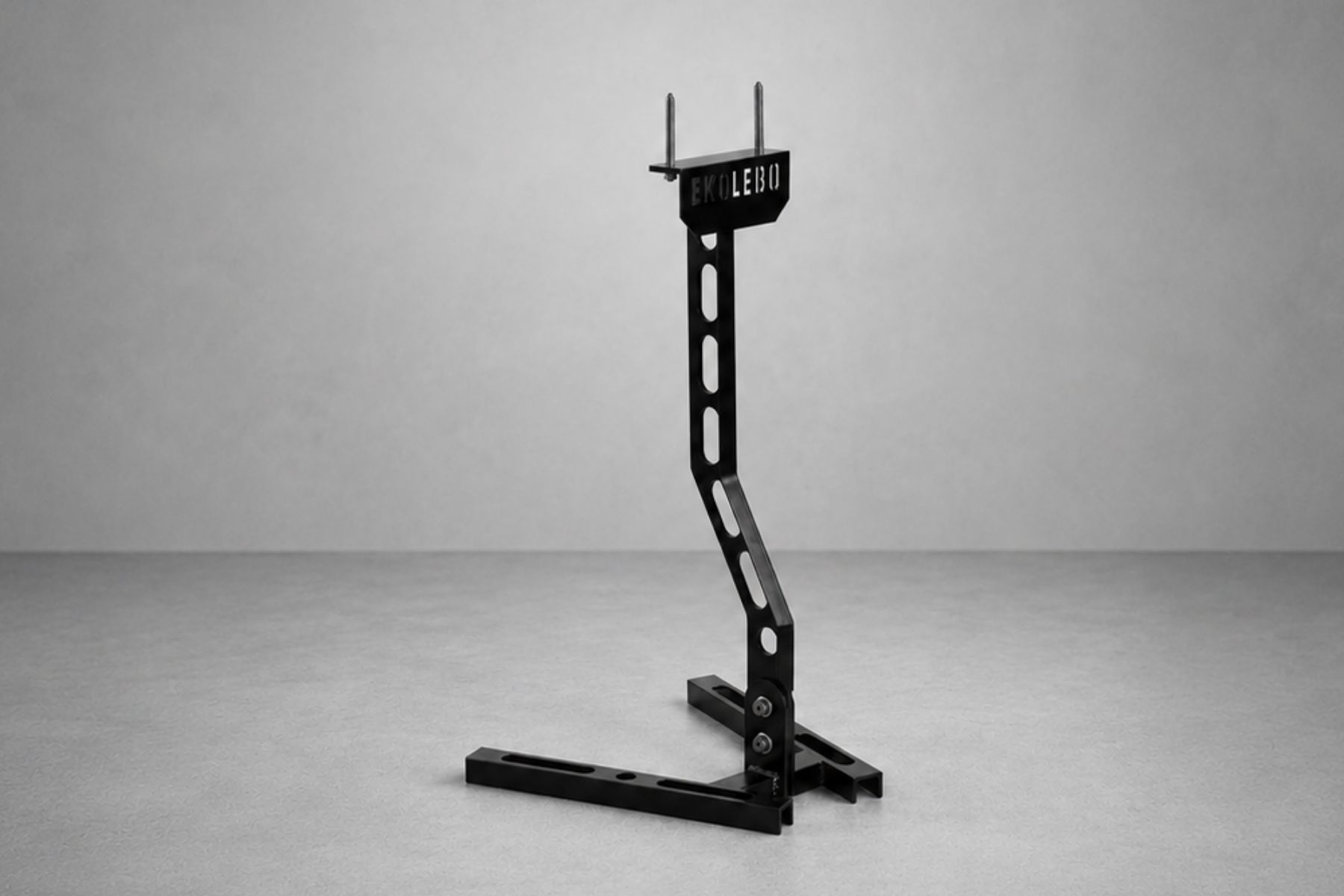EkoLebo steel stand and support construction detail